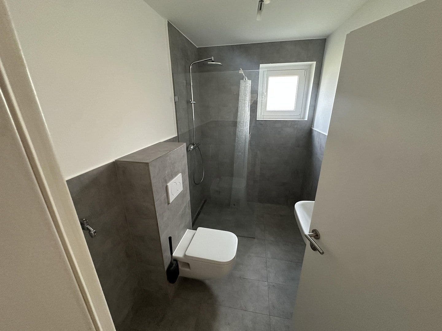 Prenájom bytu 4-izbový 107 m², Wunstorf, Dolné Sasko Prenájom bytu 4-izbový 107 m², Wunstorf, Dolné Sasko