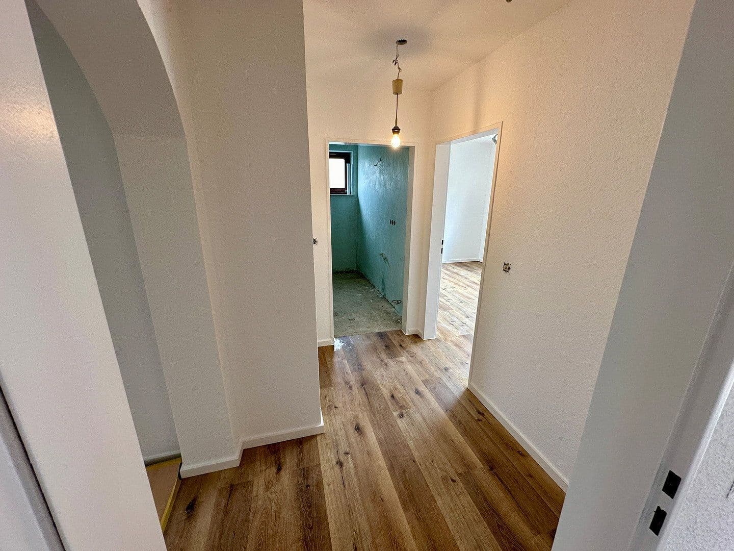 Prenájom bytu 4-izbový 107 m², Wunstorf, Dolné Sasko Prenájom bytu 4-izbový 107 m², Wunstorf, Dolné Sasko