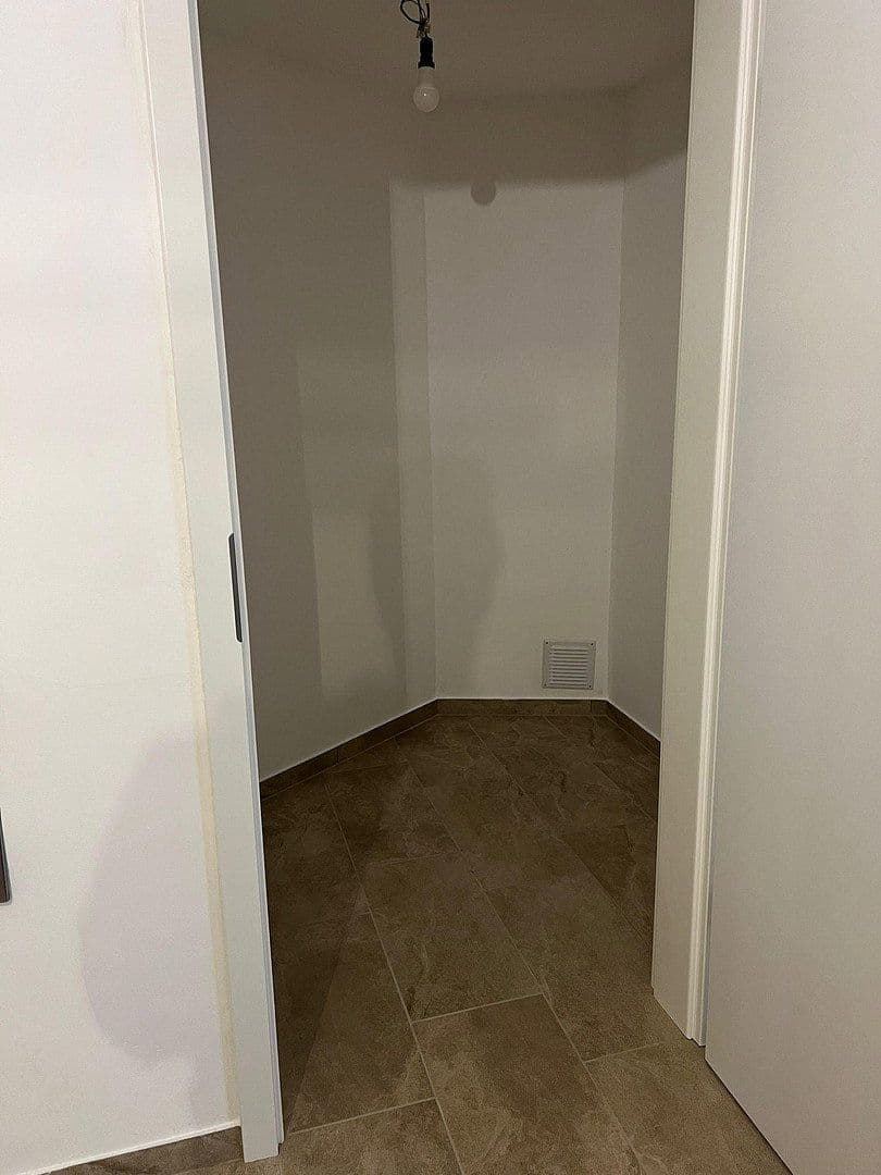 Prenájom bytu 1-izbový 57 m², Bergseestrasse 43, Bad Säckingen, Bádensko-Wurttembersko Prenájom bytu 1-izbový 57 m², Bergseestrasse 43, Bad Säckingen, Bádensko-Wurttembersko