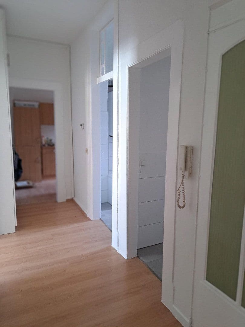 Prenájom bytu 3-izbový 73 m², Erlanger Str. 22, Fürth, Bavorsko Prenájom bytu 3-izbový 73 m², Erlanger Str. 22, Fürth, Bavorsko