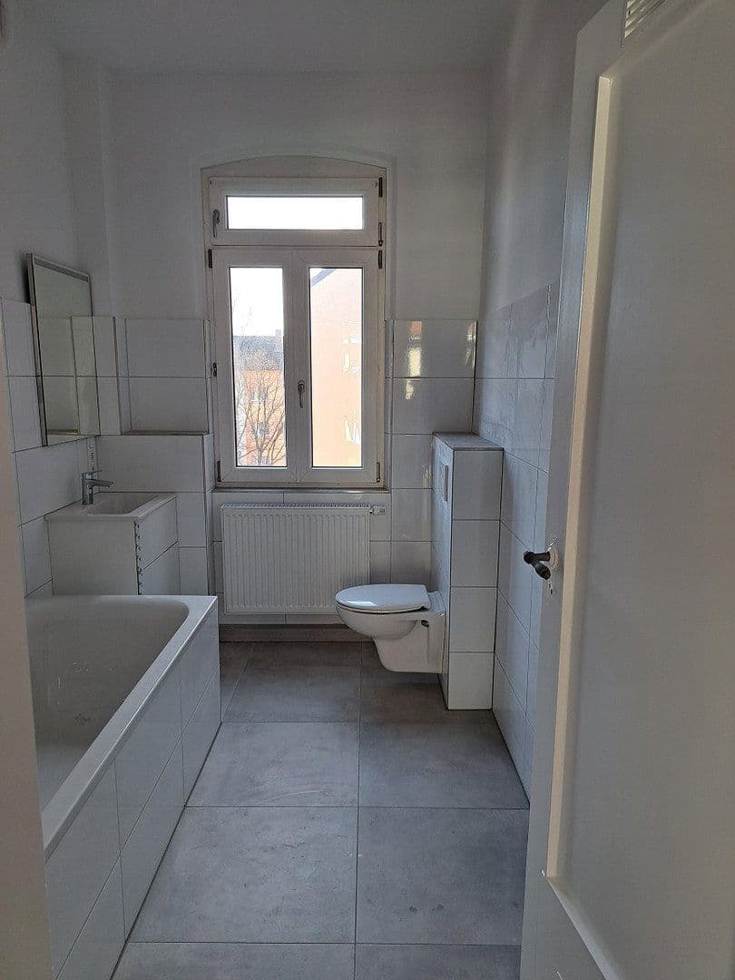 Prenájom bytu 3-izbový 73 m², Erlanger Str. 22, Fürth, Bavorsko Prenájom bytu 3-izbový 73 m², Erlanger Str. 22, Fürth, Bavorsko