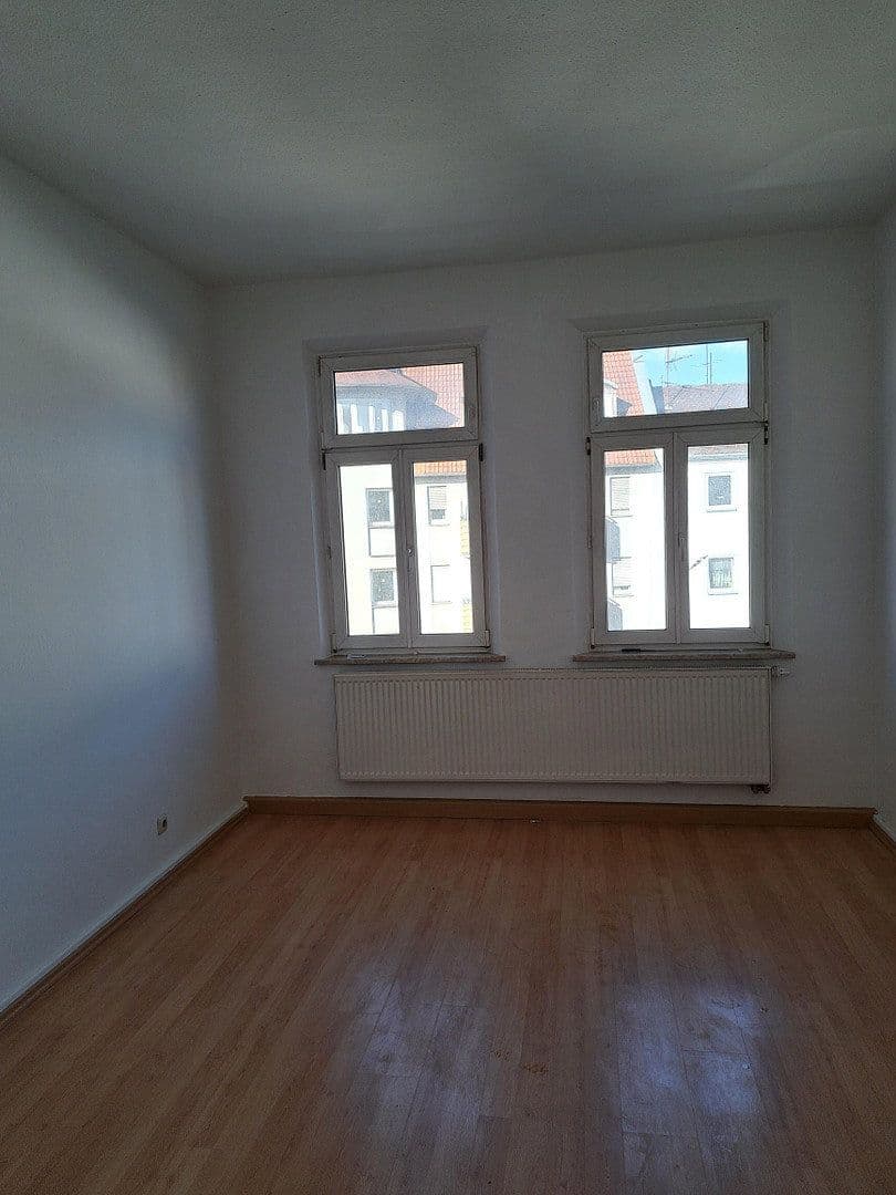 Prenájom bytu 3-izbový 73 m², Erlanger Str. 22, Fürth, Bavorsko Prenájom bytu 3-izbový 73 m², Erlanger Str. 22, Fürth, Bavorsko