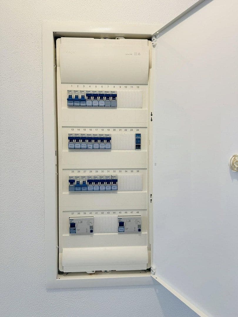 Predaj domu 180 m², pozemek 357 m², Bechhofen, Bavorsko Predaj domu 180 m², pozemek 357 m², Bechhofen, Bavorsko
