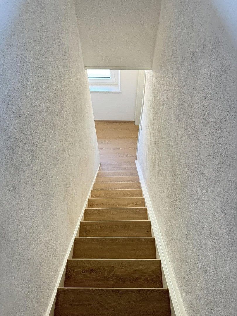 Predaj domu 180 m², pozemek 357 m², Bechhofen, Bavorsko Predaj domu 180 m², pozemek 357 m², Bechhofen, Bavorsko