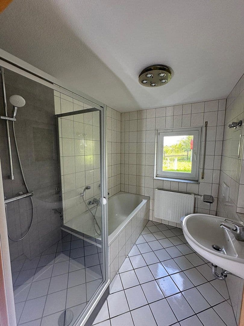 Prenájom bytu 2-izbový 60 m², Feldstr. 1c, Gerstungen, Durínsko Prenájom bytu 2-izbový 60 m², Feldstr. 1c, Gerstungen, Durínsko