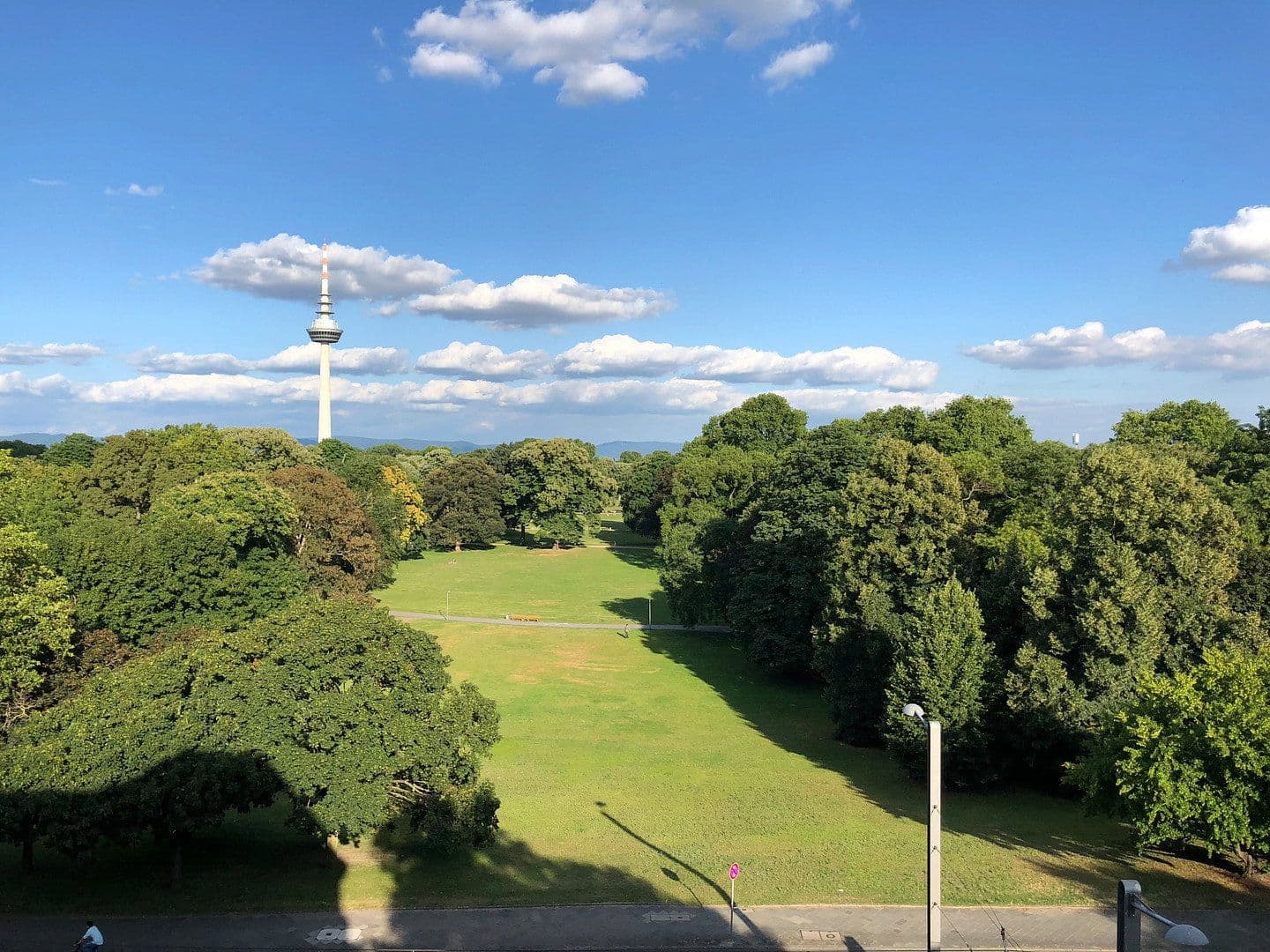 Prenájom bytu 2-izbový 84 m², Renzstrasse 1, Mannheim, Bádensko-Wurttembersko Prenájom bytu 2-izbový 84 m², Renzstrasse 1, Mannheim, Bádensko-Wurttembersko