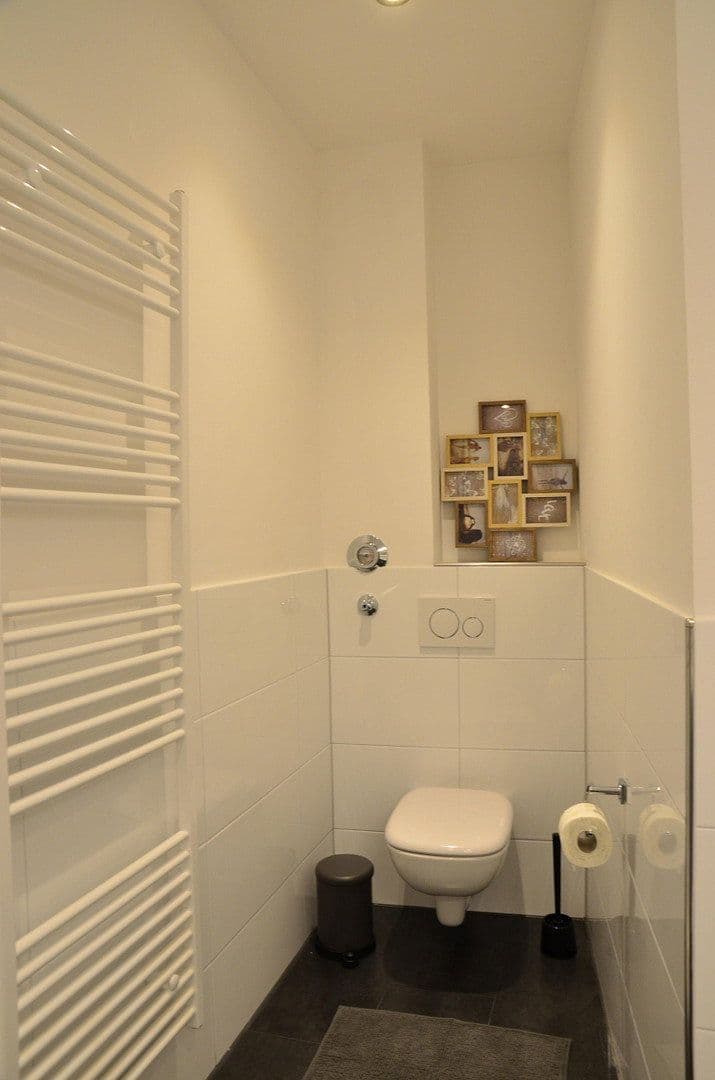 Prenájom bytu 2-izbový 84 m², Renzstrasse 1, Mannheim, Bádensko-Wurttembersko Prenájom bytu 2-izbový 84 m², Renzstrasse 1, Mannheim, Bádensko-Wurttembersko