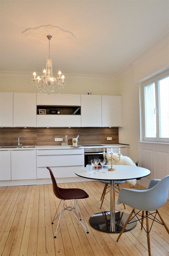 Prenájom bytu 2-izbový 84 m², Renzstrasse 1, Mannheim, Bádensko-Wurttembersko Prenájom bytu 2-izbový 84 m², Renzstrasse 1, Mannheim, Bádensko-Wurttembersko