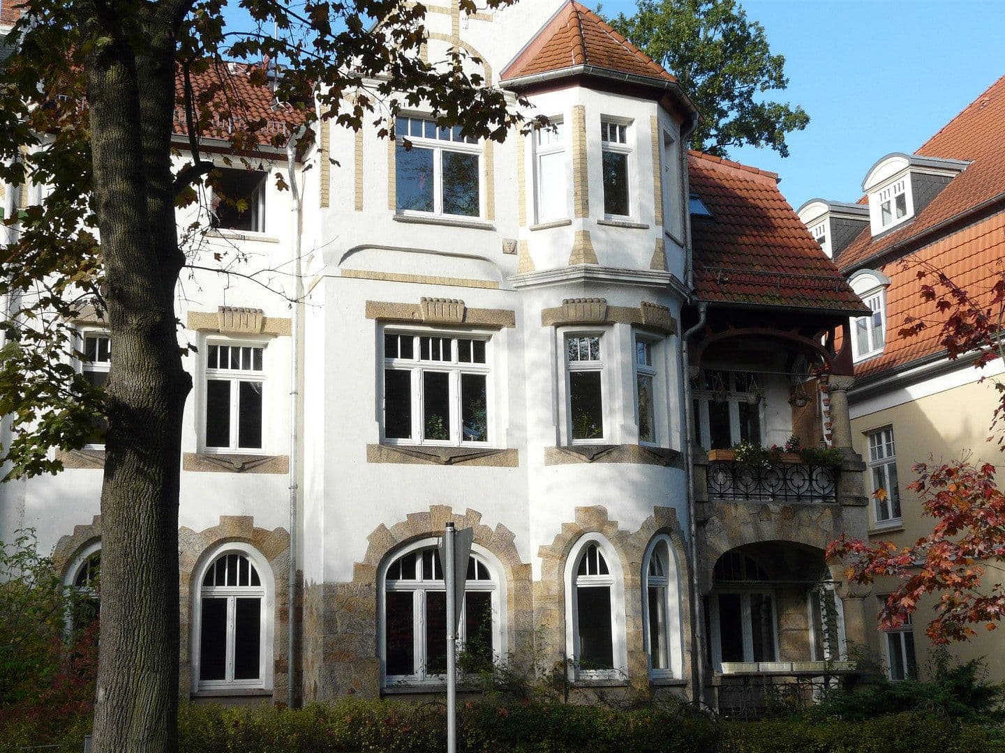 Prenájom bytu 4-izbový 165 m², Lindenauallee 28, Gotha, Durínsko Prenájom bytu 4-izbový 165 m², Lindenauallee 28, Gotha, Durínsko