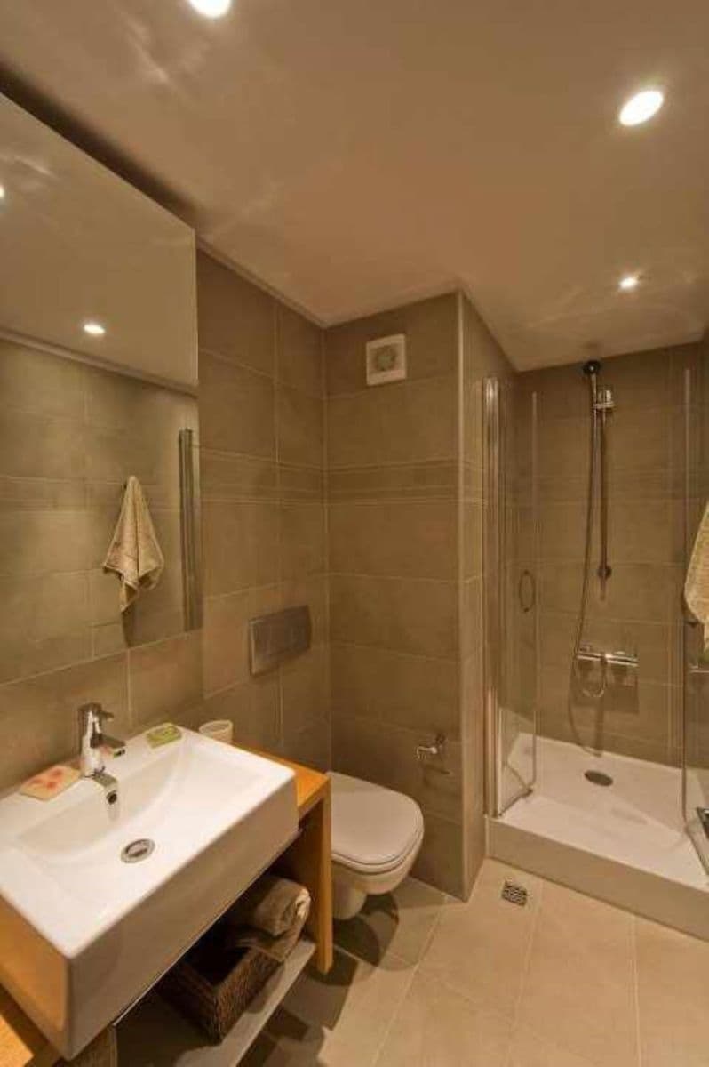 Prenájom bytu 2-izbový 70 m², U Zeměpisného ústavu, Praha, Praha Prenájom bytu 2-izbový 70 m², U Zeměpisného ústavu, Praha, Praha