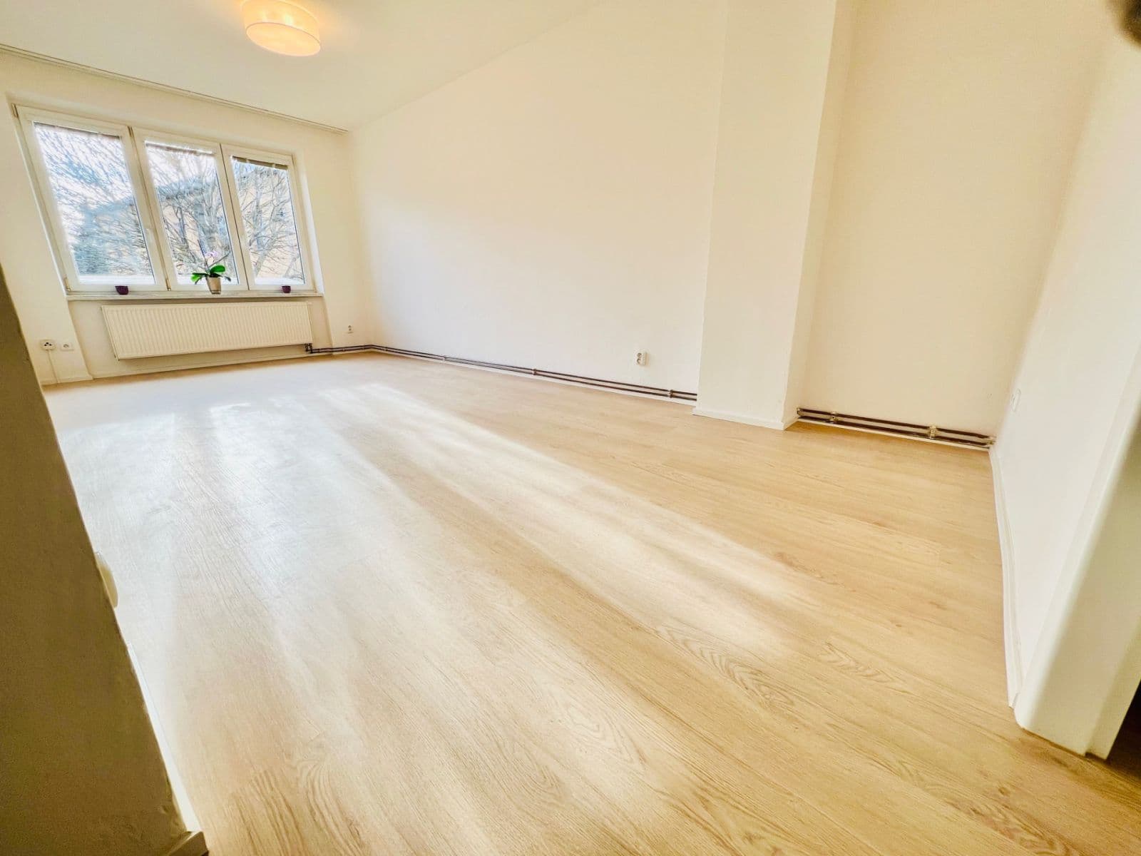 Prenájom bytu 2-izbový 51 m², Na Královkách, Kuřim, Jihomoravský kraj Prenájom bytu 2-izbový 51 m², Na Královkách, Kuřim, Jihomoravský kraj