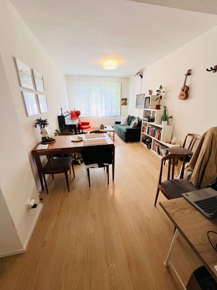 Prenájom bytu 2-izbový 51 m², Na Královkách, Kuřim, Jihomoravský kraj Prenájom bytu 2-izbový 51 m², Na Královkách, Kuřim, Jihomoravský kraj