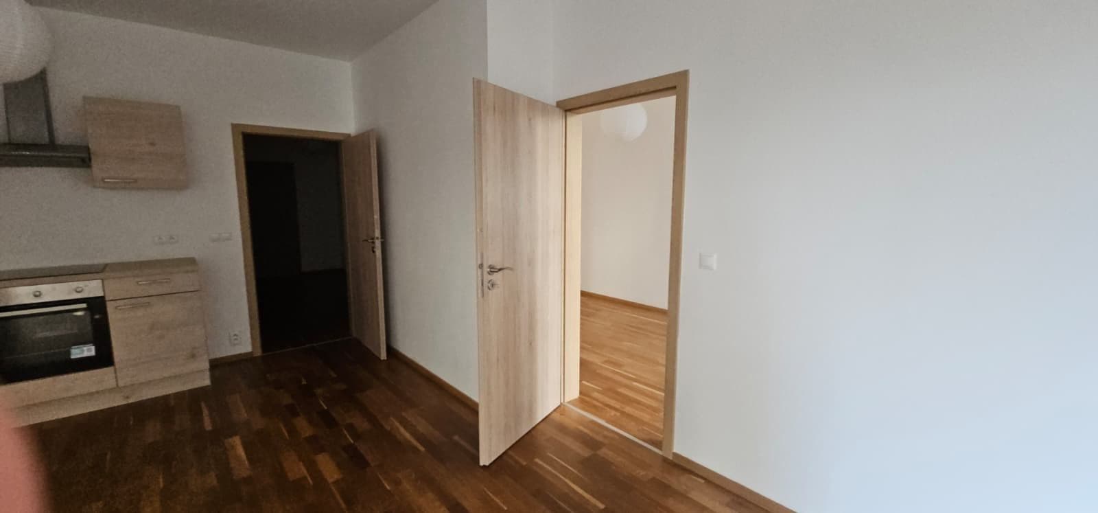 Prenájom bytu 2-izbový 63 m², Žitenická, Praha, Praha Prenájom bytu 2-izbový 63 m², Žitenická, Praha, Praha