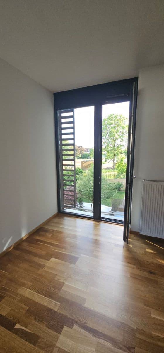 Prenájom bytu 2-izbový 63 m², Žitenická, Praha, Praha Prenájom bytu 2-izbový 63 m², Žitenická, Praha, Praha