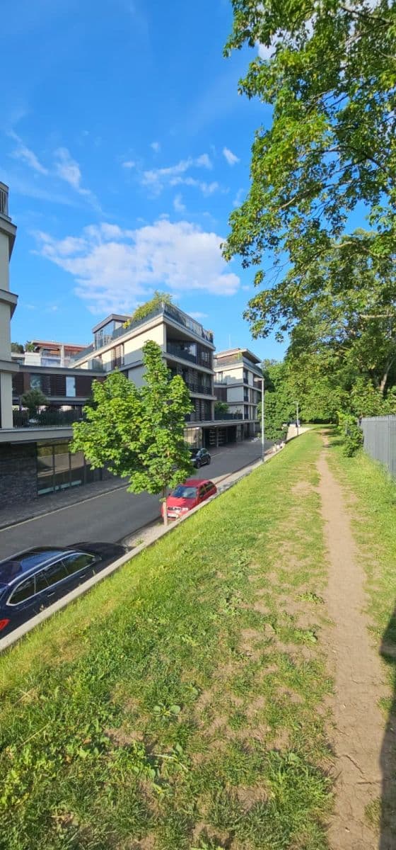 Prenájom bytu 2-izbový 63 m², Žitenická, Praha, Praha Prenájom bytu 2-izbový 63 m², Žitenická, Praha, Praha