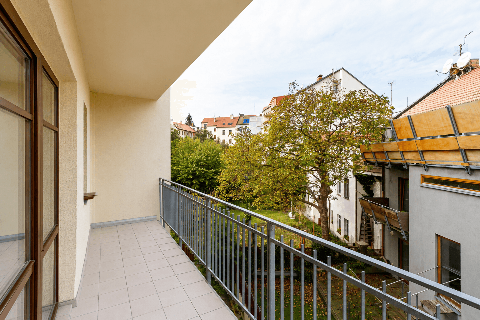 Prenájom bytu 3-izbový 82 m², Za Strahovem, Praha, Praha Prenájom bytu 3-izbový 82 m², Za Strahovem, Praha, Praha