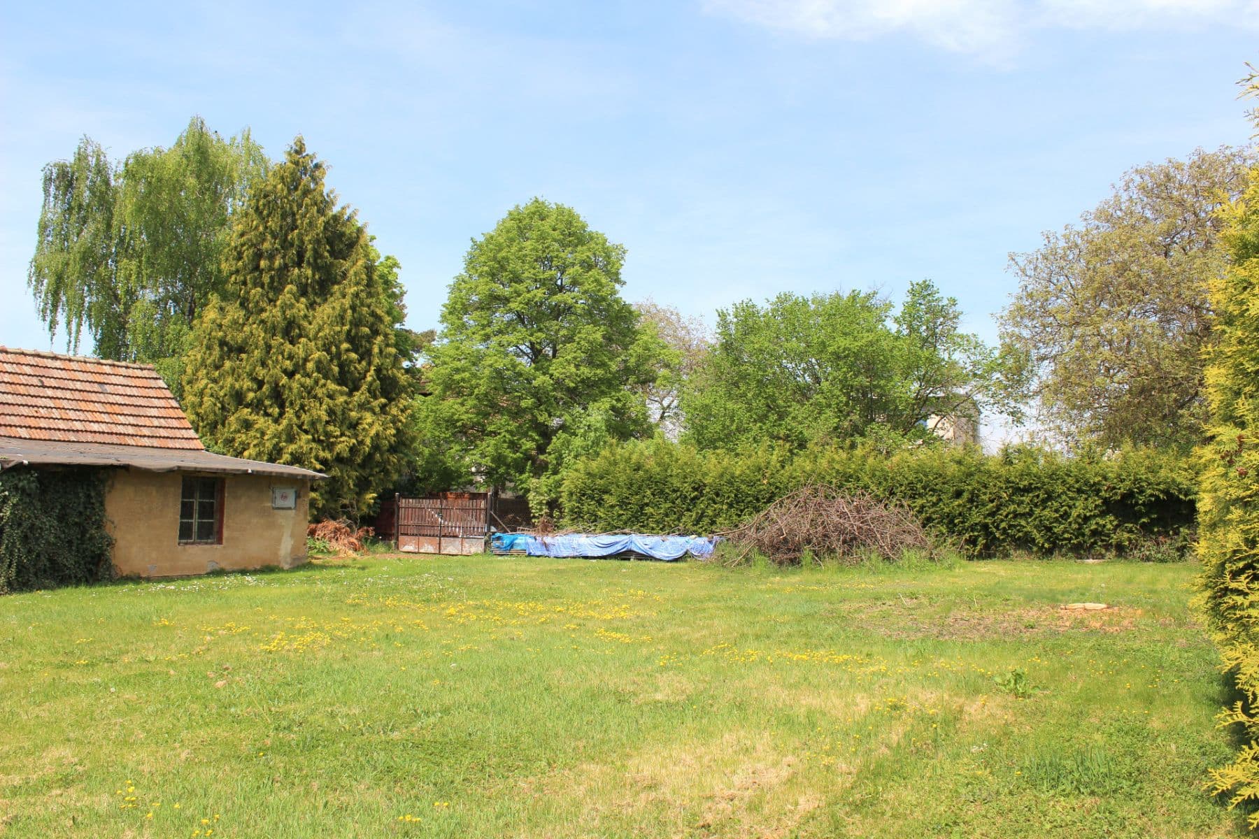 Predaj pozemku 1.914 m², Veleňská, Přezletice, Středočeský kraj Predaj pozemku 1.914 m², Veleňská, Přezletice, Středočeský kraj