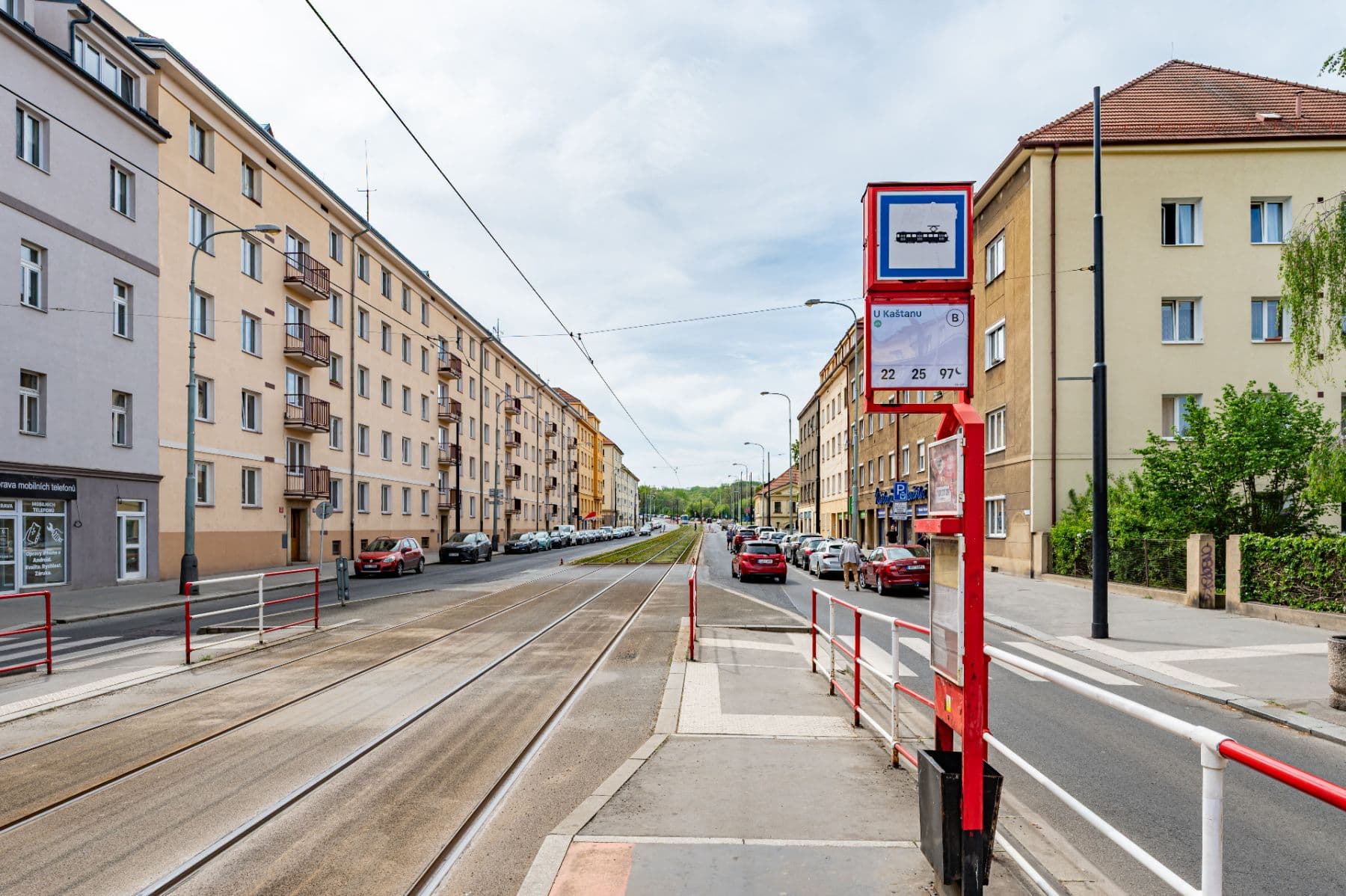 Prenájom bytu 3-izbový 80 m², Bělohorská, Praha, Praha Prenájom bytu 3-izbový 80 m², Bělohorská, Praha, Praha