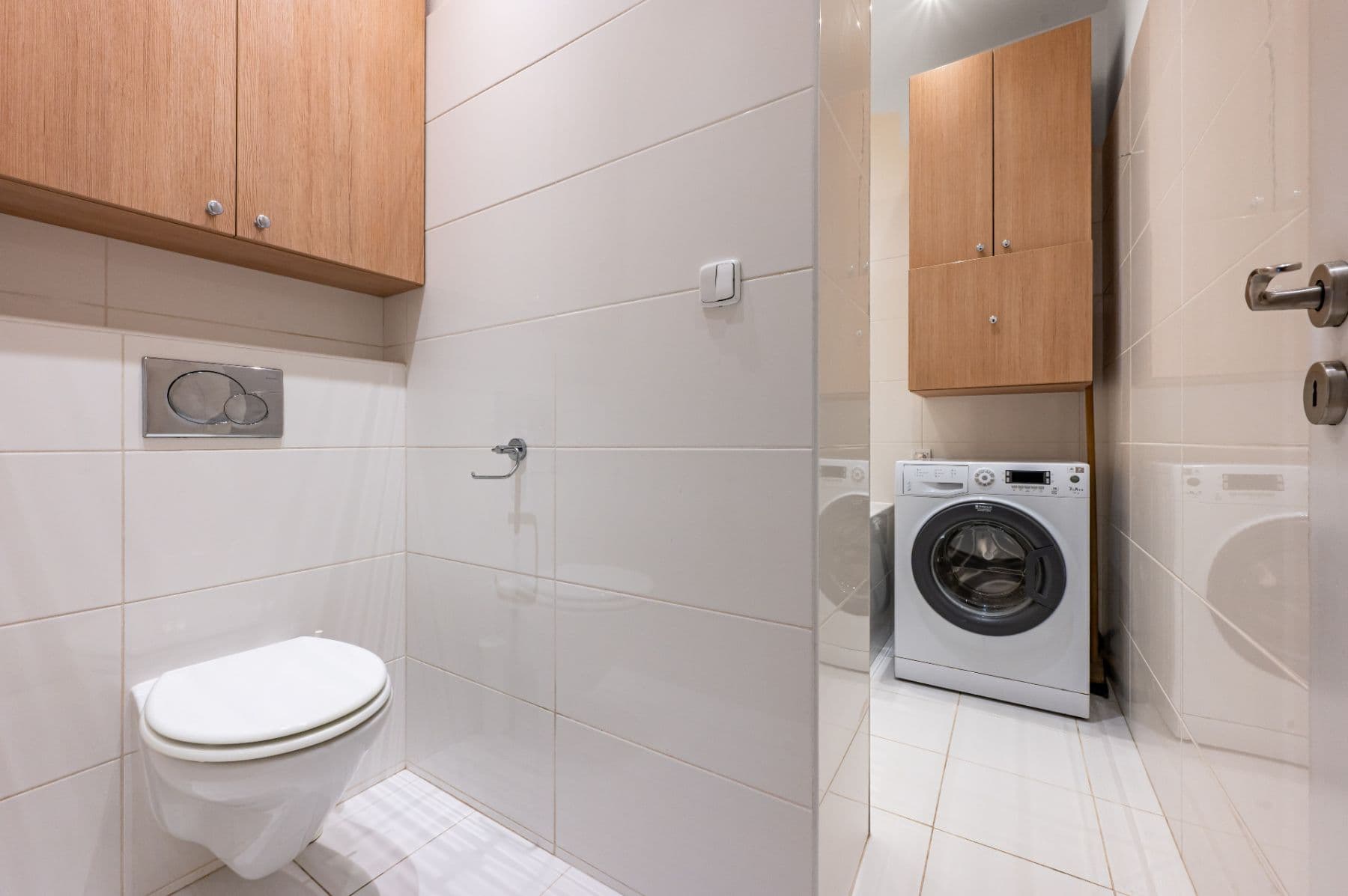 Prenájom bytu 3-izbový 80 m², Bělohorská, Praha, Praha Prenájom bytu 3-izbový 80 m², Bělohorská, Praha, Praha