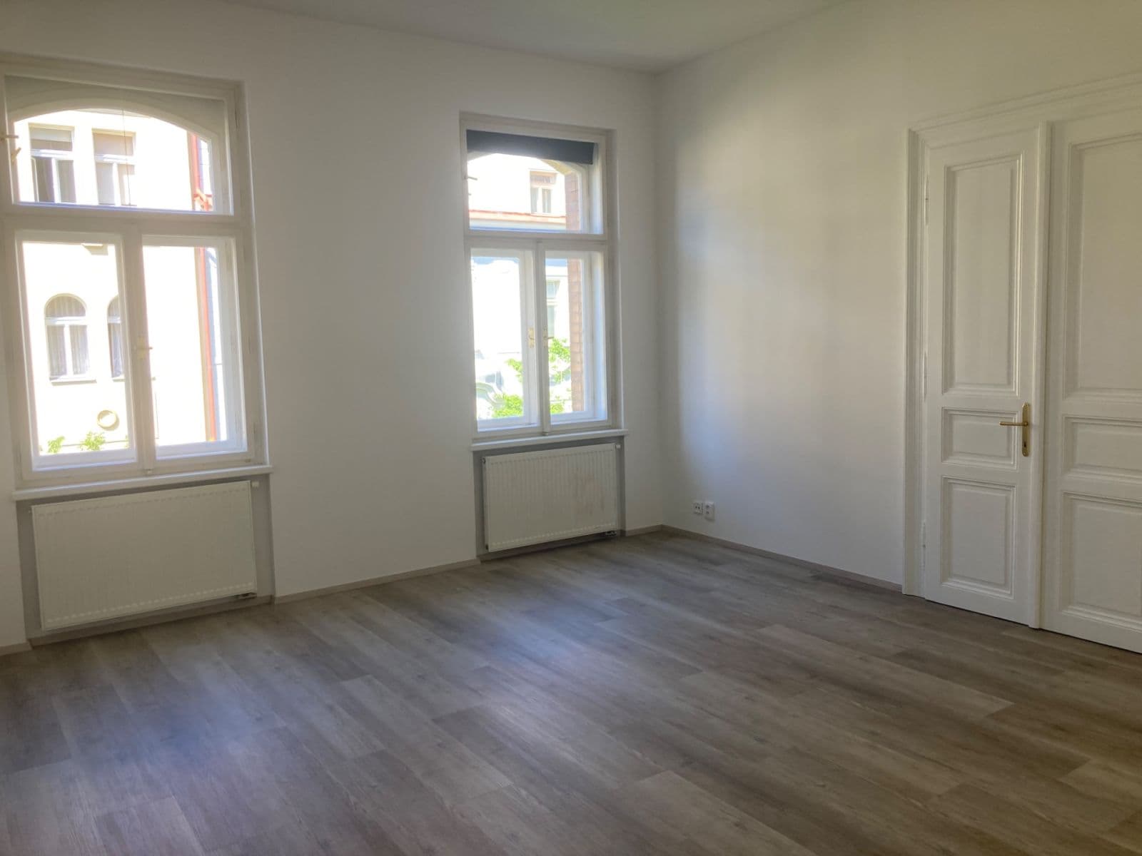 Prenájom bytu 2-izbový 78 m², Lužická, Praha, Praha Prenájom bytu 2-izbový 78 m², Lužická, Praha, Praha