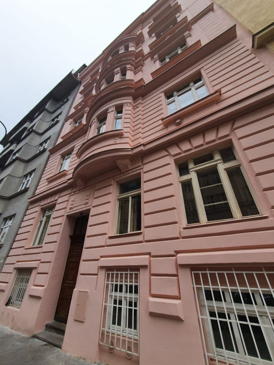 Prenájom bytu 2-izbový 50 m², Na Výtoni, Praha, Praha Prenájom bytu 2-izbový 50 m², Na Výtoni, Praha, Praha