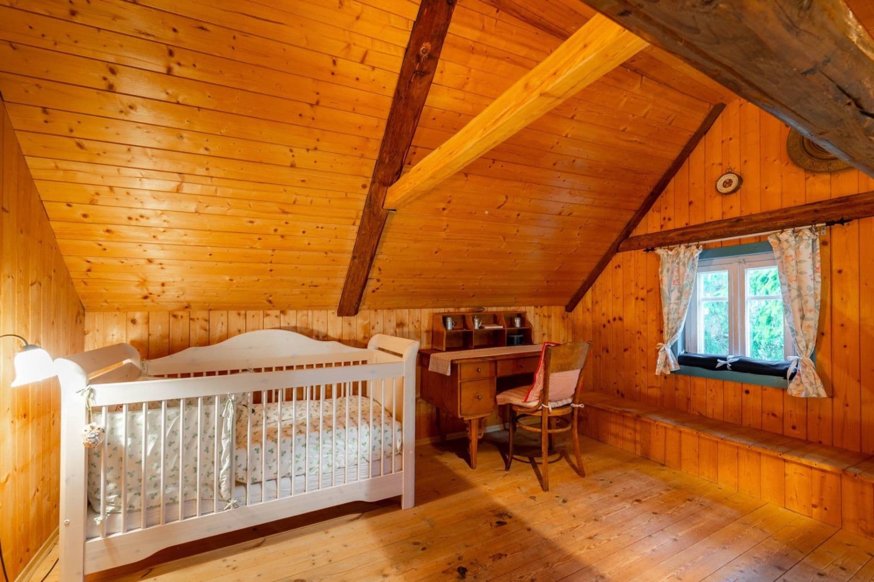 Predaj rekreačného objektu 100 m², pozemek 831 m², Kořenov, Liberecký kraj Predaj rekreačného objektu 100 m², pozemek 831 m², Kořenov, Liberecký kraj