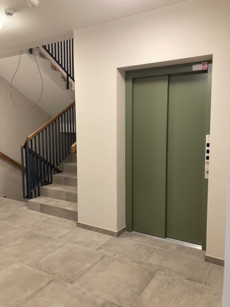 Prenájom bytu 2-izbový 47 m², Arnošta Valenty, Praha, Praha Prenájom bytu 2-izbový 47 m², Arnošta Valenty, Praha, Praha