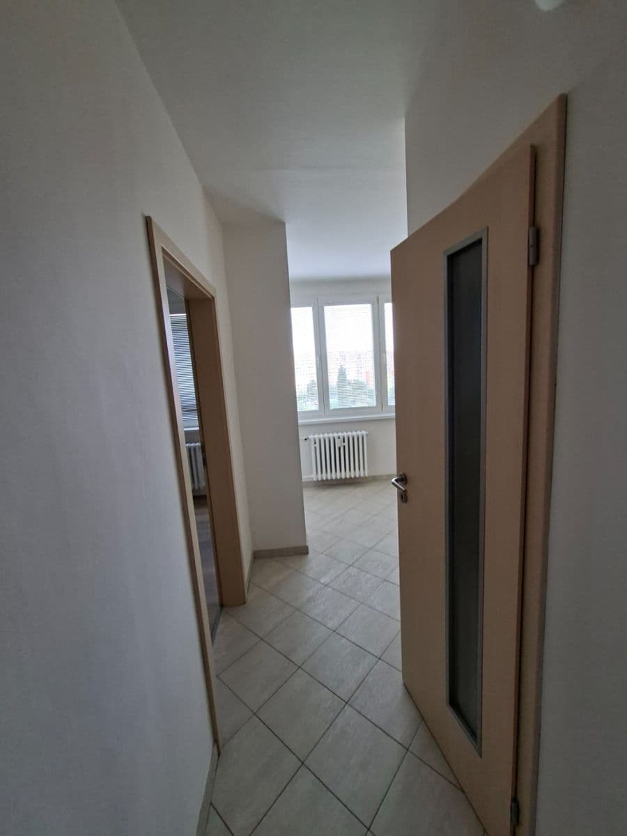 Prenájom bytu 2-izbový 53 m², Krhanická, Praha, Praha Prenájom bytu 2-izbový 53 m², Krhanická, Praha, Praha