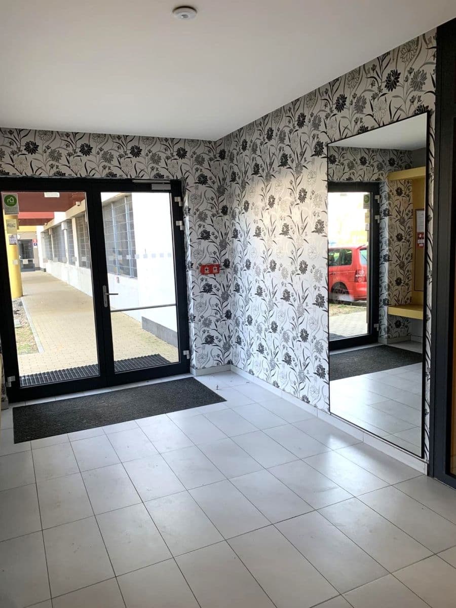 Predaj bytu 1-izbový 30 m², Zakšínská, Praha, Praha Predaj bytu 1-izbový 30 m², Zakšínská, Praha, Praha