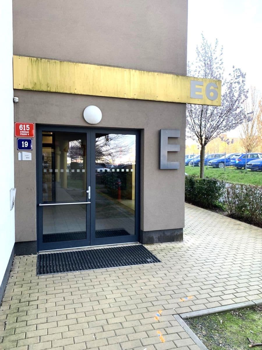 Predaj bytu 1-izbový 30 m², Zakšínská, Praha, Praha Predaj bytu 1-izbový 30 m², Zakšínská, Praha, Praha