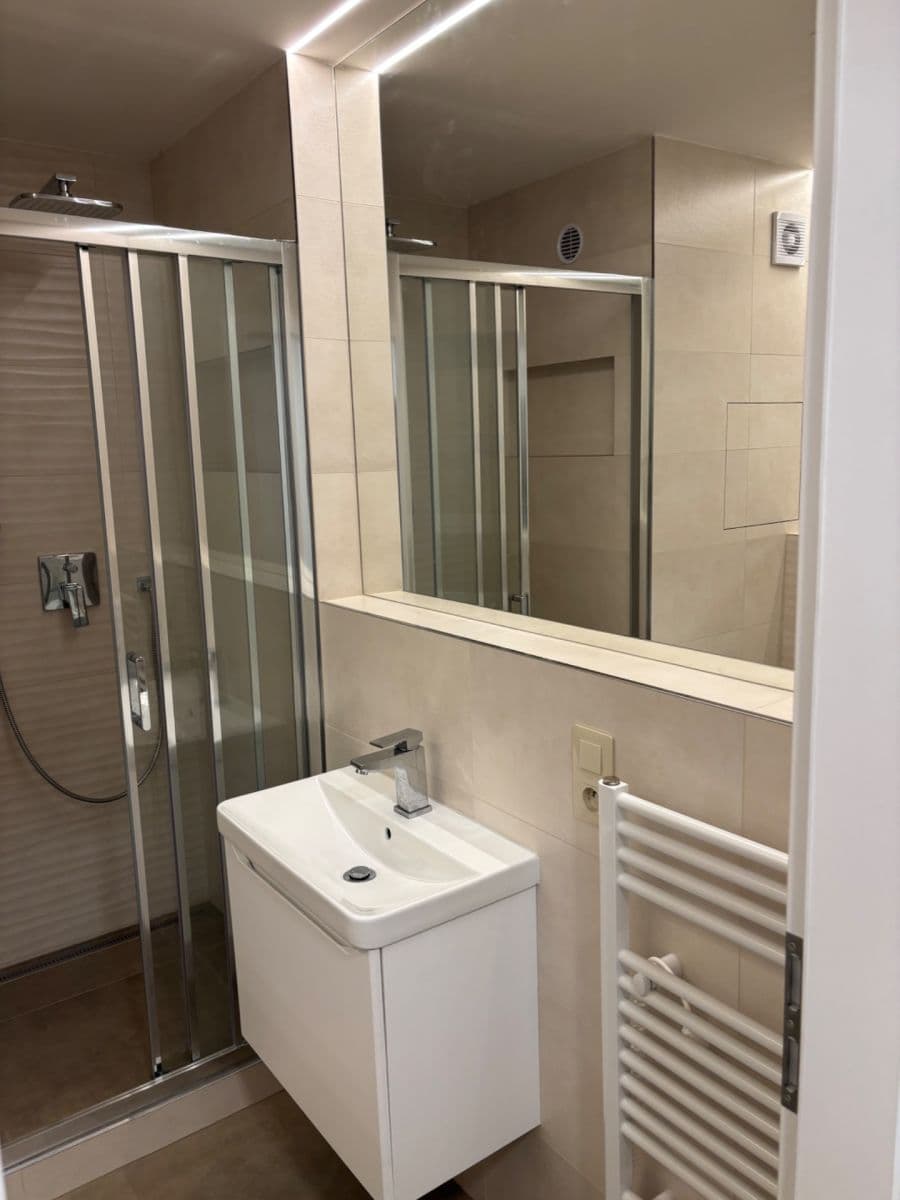 Prenájom bytu 1-izbový 26 m², Imrychova, Praha, Praha Prenájom bytu 1-izbový 26 m², Imrychova, Praha, Praha