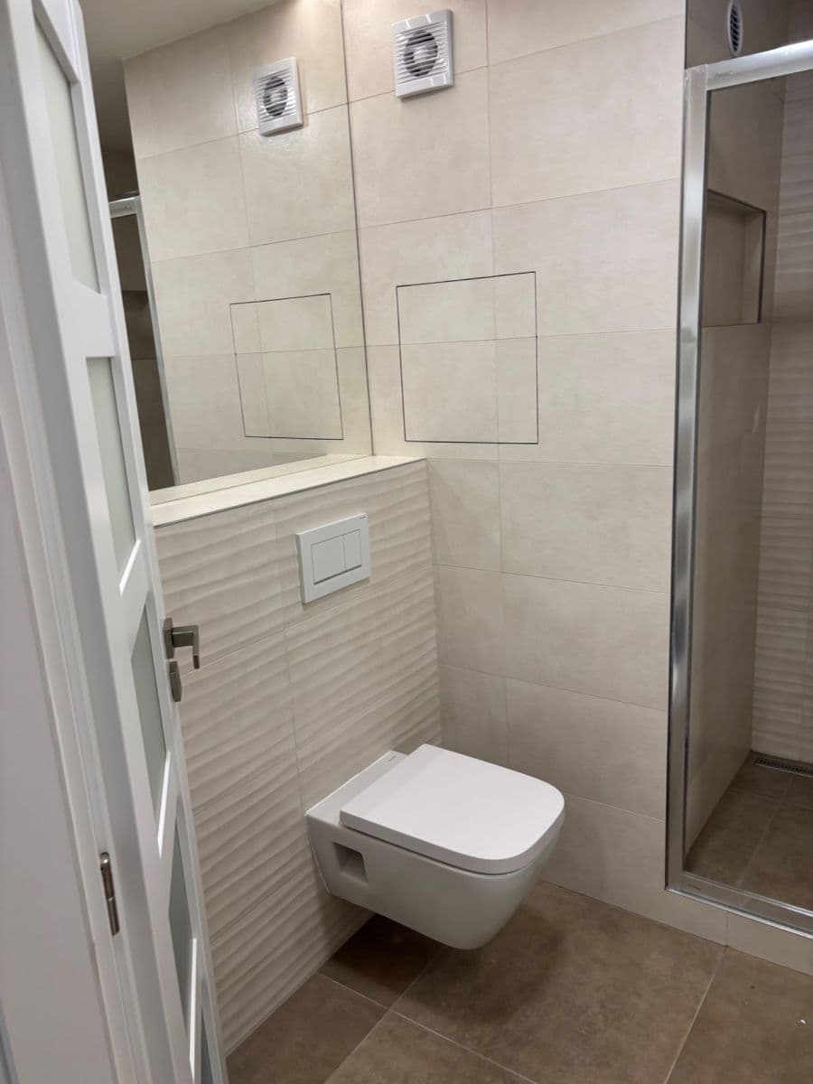 Prenájom bytu 1-izbový 26 m², Imrychova, Praha, Praha Prenájom bytu 1-izbový 26 m², Imrychova, Praha, Praha