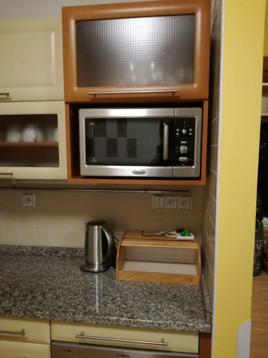 Prenájom bytu 2-izbový 74 m², Krapkova, Prostějov, Olomoucký kraj Prenájom bytu 2-izbový 74 m², Krapkova, Prostějov, Olomoucký kraj