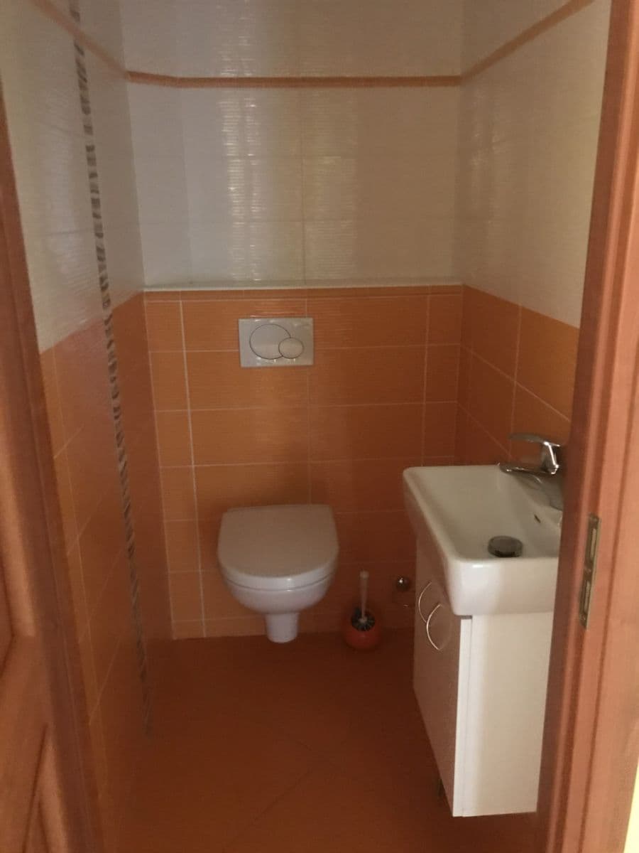 Prenájom bytu 2-izbový 74 m², Krapkova, Prostějov, Olomoucký kraj Prenájom bytu 2-izbový 74 m², Krapkova, Prostějov, Olomoucký kraj