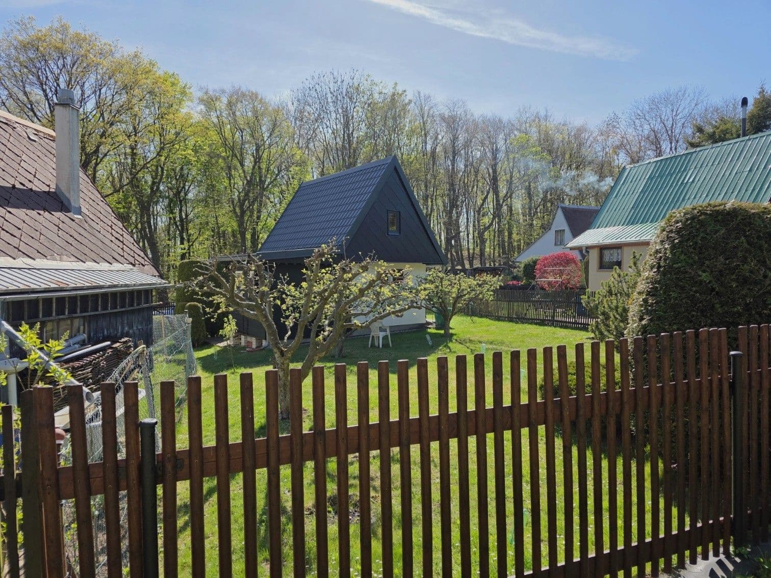 Predaj rekreačného objektu 44 m², pozemek 352 m², Třešňová, Krupka, Ústecký kraj Predaj rekreačného objektu 44 m², pozemek 352 m², Třešňová, Krupka, Ústecký kraj