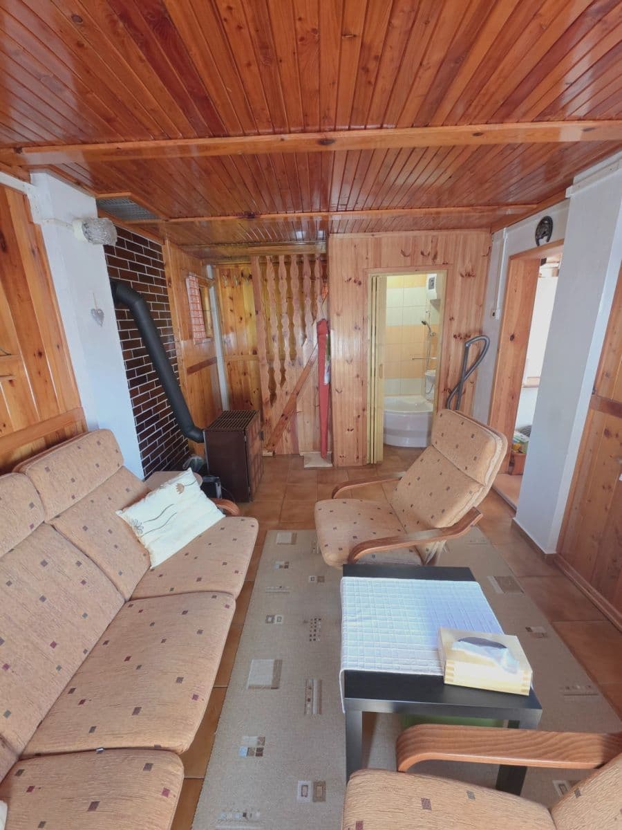 Predaj rekreačného objektu 44 m², pozemek 352 m², Třešňová, Krupka, Ústecký kraj Predaj rekreačného objektu 44 m², pozemek 352 m², Třešňová, Krupka, Ústecký kraj