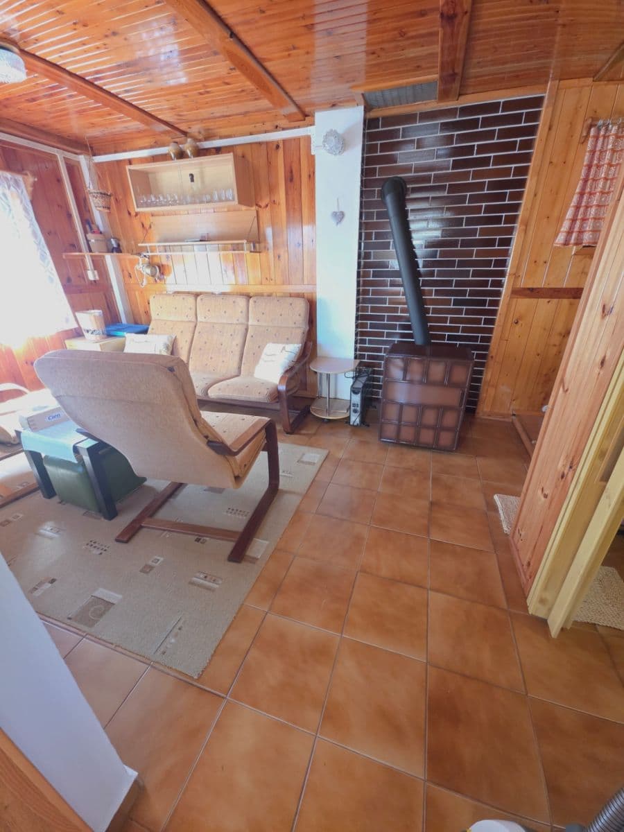 Predaj rekreačného objektu 44 m², pozemek 352 m², Třešňová, Krupka, Ústecký kraj Predaj rekreačného objektu 44 m², pozemek 352 m², Třešňová, Krupka, Ústecký kraj
