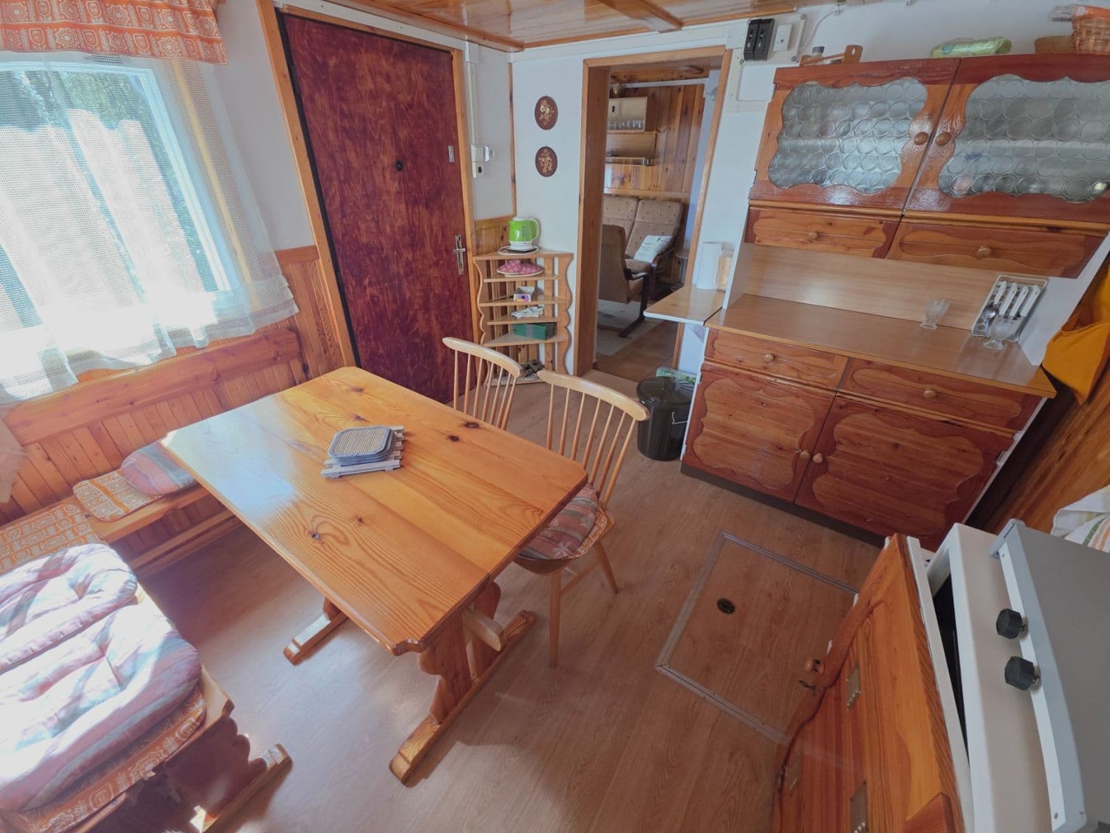 Predaj rekreačného objektu 44 m², pozemek 352 m², Třešňová, Krupka, Ústecký kraj Predaj rekreačného objektu 44 m², pozemek 352 m², Třešňová, Krupka, Ústecký kraj