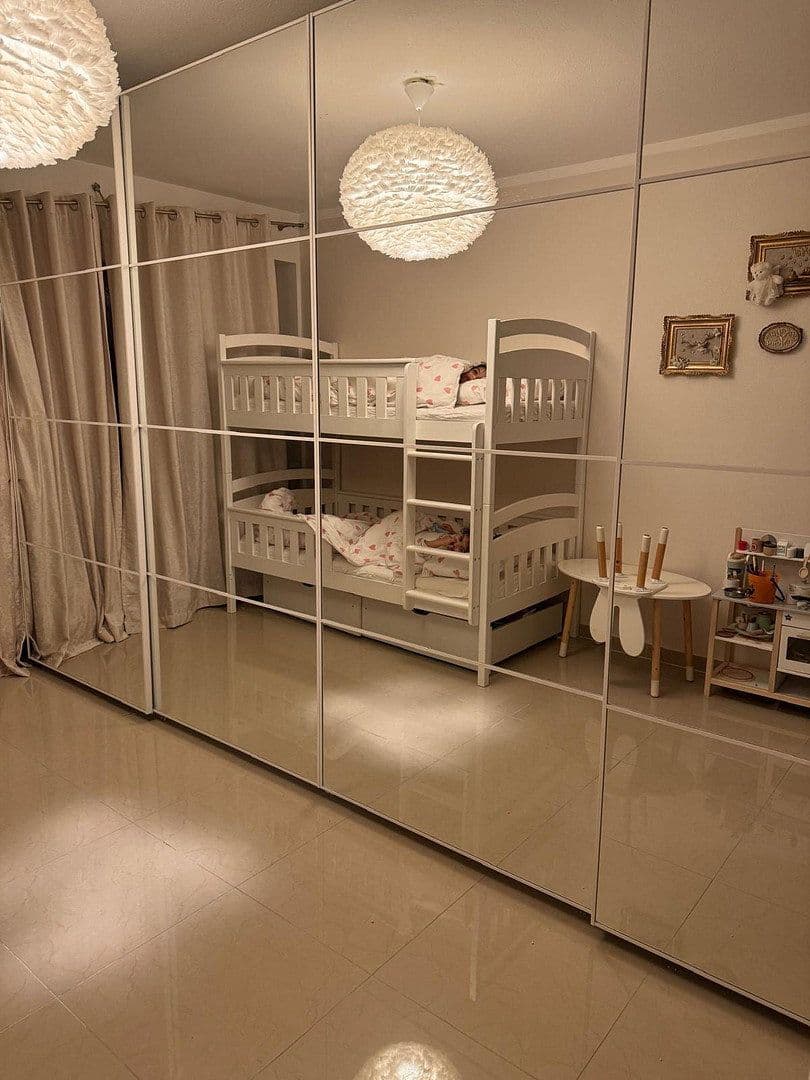 Prenájom bytu 3-izbový 85 m², Preziosastraße 5a, München, Bavorsko Prenájom bytu 3-izbový 85 m², Preziosastraße 5a, München, Bavorsko