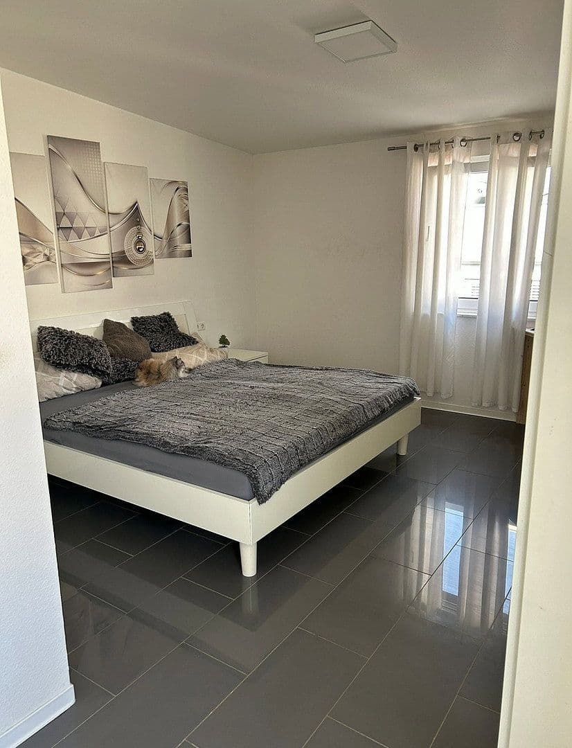 Predaj domu 168 m², pozemek 335 m², Neukircher Straße 5, Bönnigheim, Bádensko-Wurttembersko Predaj domu 168 m², pozemek 335 m², Neukircher Straße 5, Bönnigheim, Bádensko-Wurttembersko