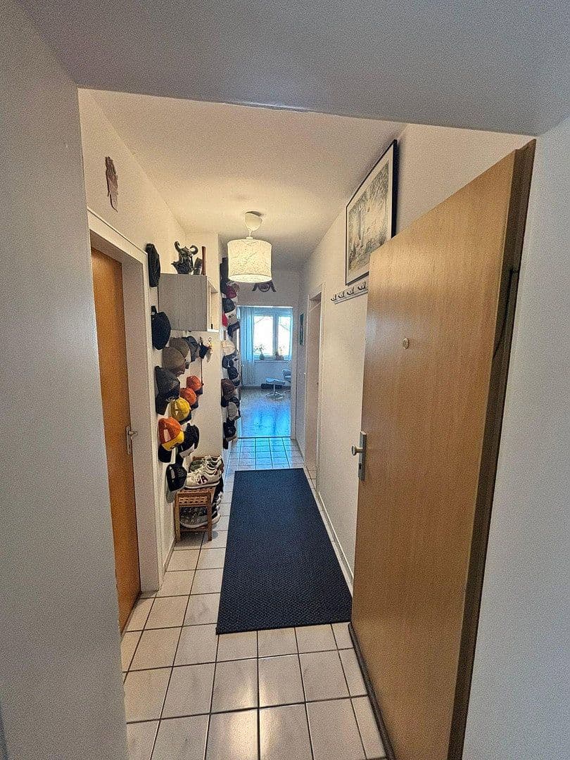 Prenájom bytu 2-izbový 44 m², Heidestr. 172, Köln, Severné Porýnie - Westfálsko Prenájom bytu 2-izbový 44 m², Heidestr. 172, Köln, Severné Porýnie - Westfálsko