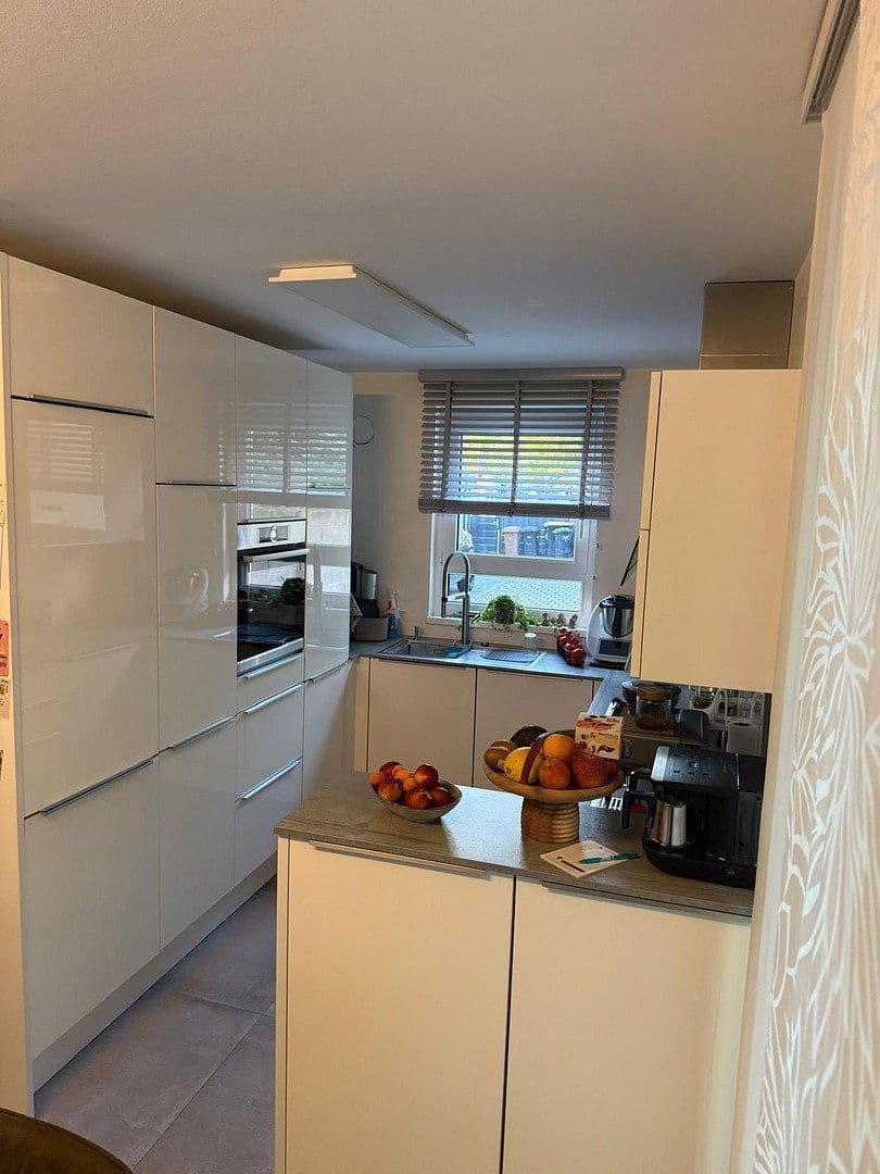 Predaj domu 152 m², pozemek 264 m², Nieder-Olm, Porýnie-Falcko Predaj domu 152 m², pozemek 264 m², Nieder-Olm, Porýnie-Falcko