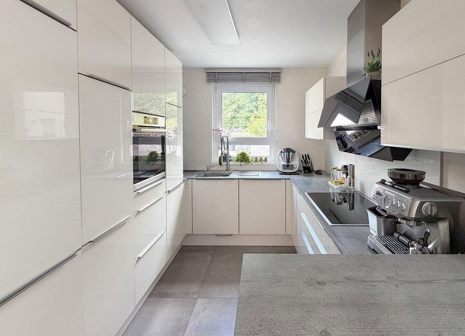 Predaj domu 152 m², pozemok 222 m², Nieder-Olm, Porýnie-Falcko Predaj domu 152 m², pozemok 222 m², Nieder-Olm, Porýnie-Falcko