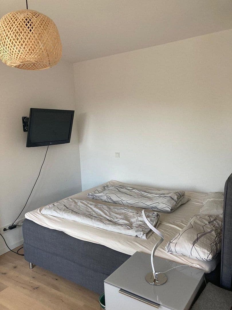 Prenájom bytu 1-izbový 34 m², Düsseldorf, Severné Porýnie - Westfálsko Prenájom bytu 1-izbový 34 m², Düsseldorf, Severné Porýnie - Westfálsko