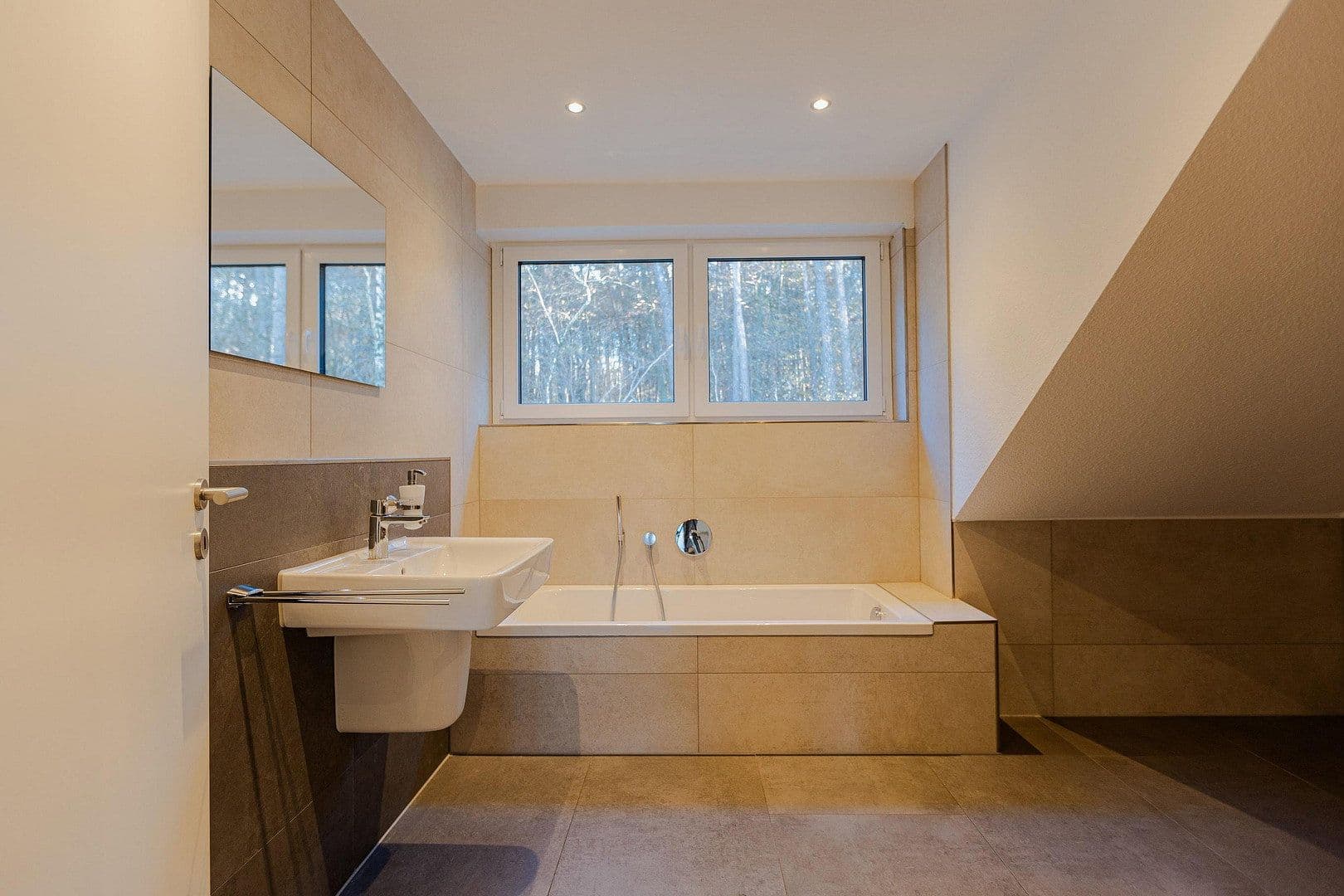 Predaj domu 125 m², pozemek 544 m², Ibbenbüren, Severné Porýnie - Westfálsko Predaj domu 125 m², pozemek 544 m², Ibbenbüren, Severné Porýnie - Westfálsko