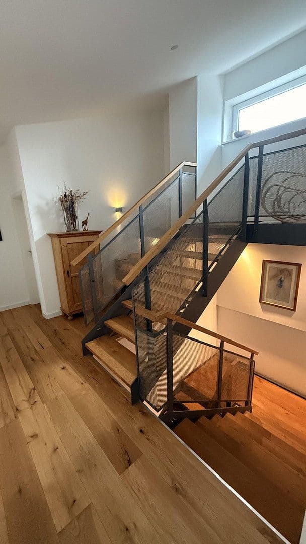 Prenájom domu 200 m², pozemek 1.333 m², Seevetal, Dolné Sasko Prenájom domu 200 m², pozemek 1.333 m², Seevetal, Dolné Sasko