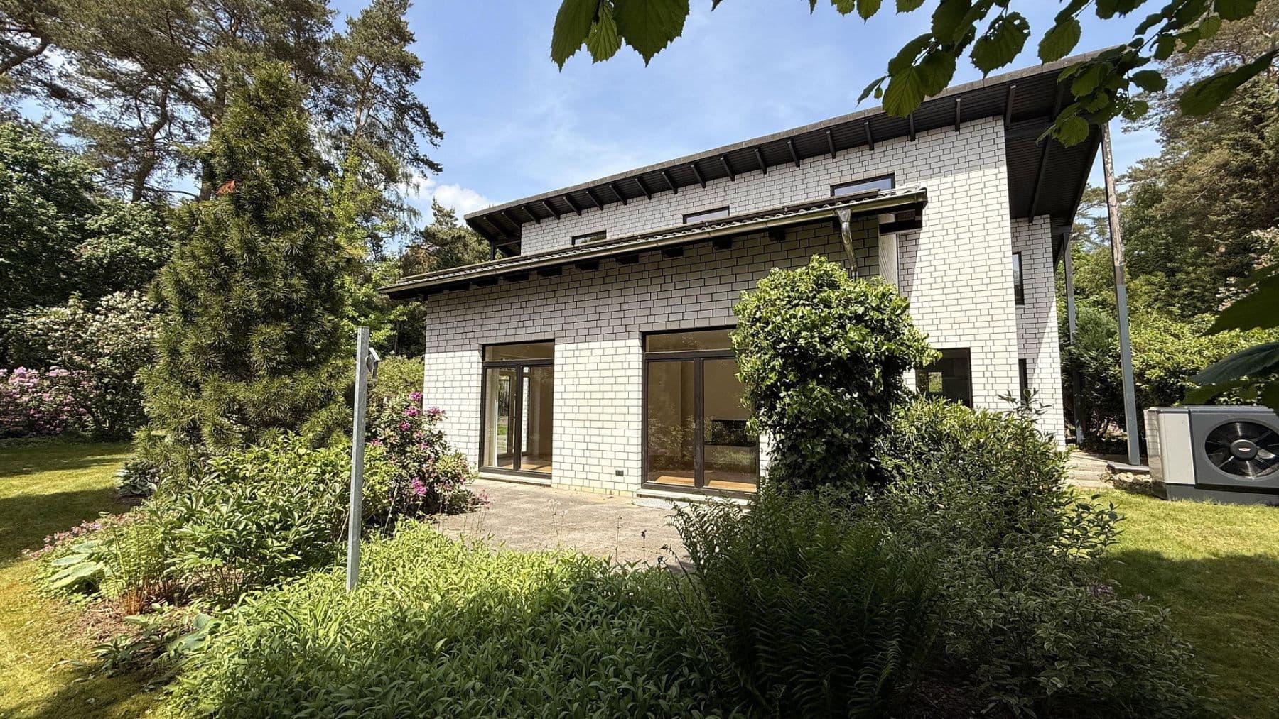 Prenájom domu 200 m², pozemek 1.333 m², Seevetal, Dolné Sasko Prenájom domu 200 m², pozemek 1.333 m², Seevetal, Dolné Sasko