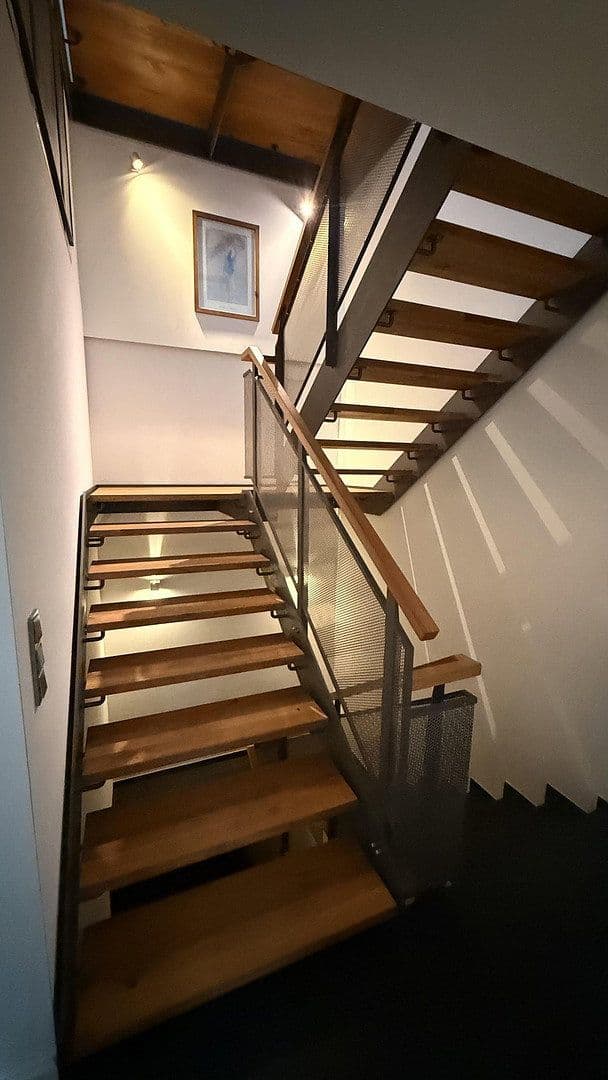 Prenájom domu 200 m², pozemek 1.333 m², Seevetal, Dolné Sasko Prenájom domu 200 m², pozemek 1.333 m², Seevetal, Dolné Sasko