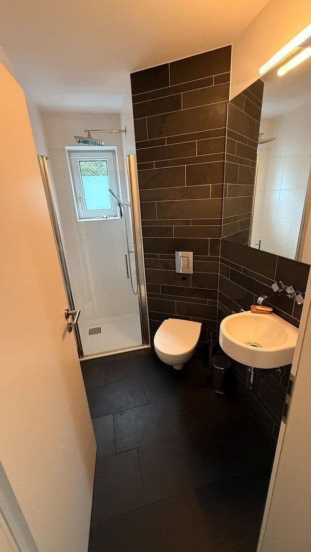 Prenájom domu 200 m², pozemek 1.333 m², Seevetal, Dolné Sasko Prenájom domu 200 m², pozemek 1.333 m², Seevetal, Dolné Sasko