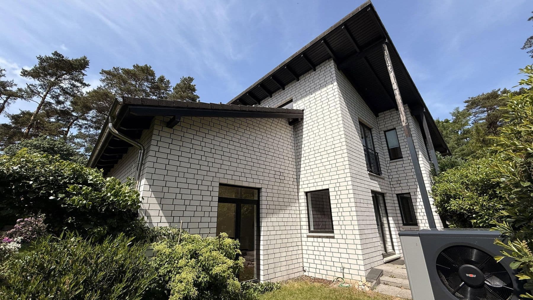 Prenájom domu 200 m², pozemek 1.333 m², Seevetal, Dolné Sasko Prenájom domu 200 m², pozemek 1.333 m², Seevetal, Dolné Sasko